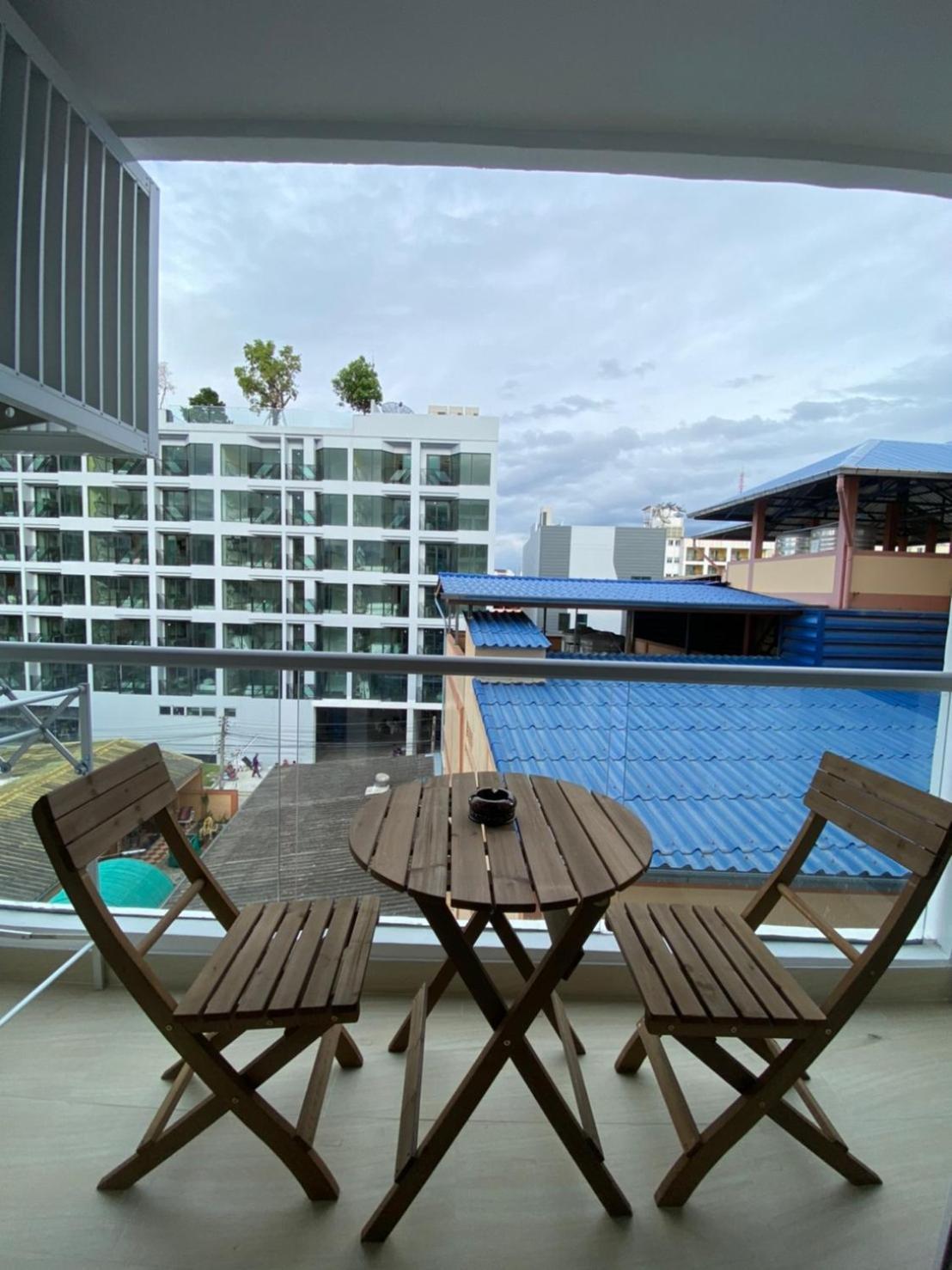 Grand Avenue Suites X Monthstayz Thailand Pattaya Extérieur photo