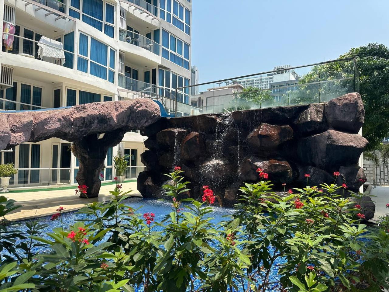 Grand Avenue Suites X Monthstayz Thailand Pattaya Extérieur photo